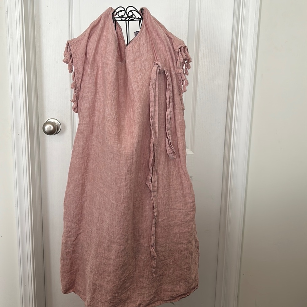Chic Mauve Midi Dress with Ruffle Details